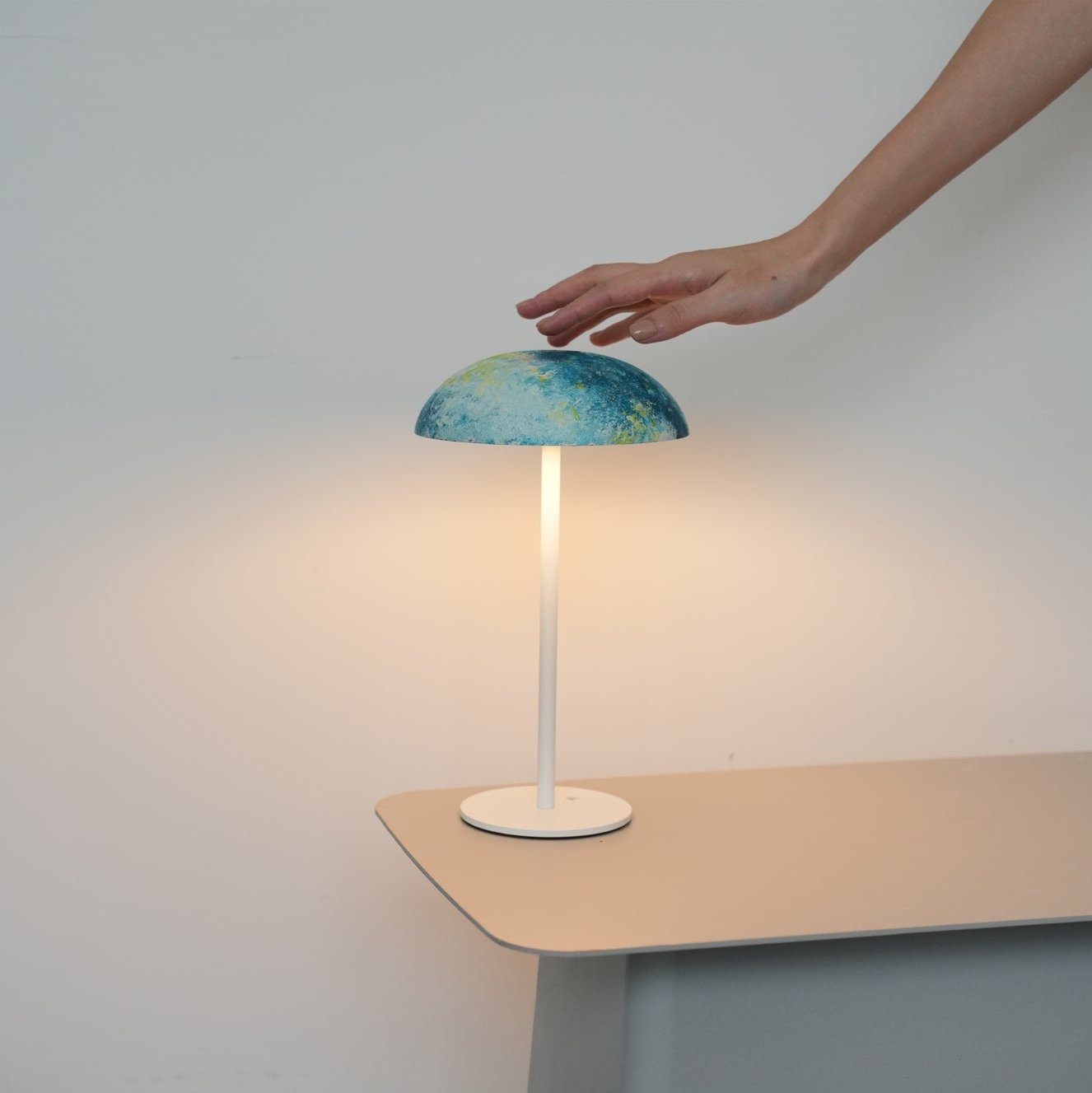 Ocean Texture Relax-W Table Lamp