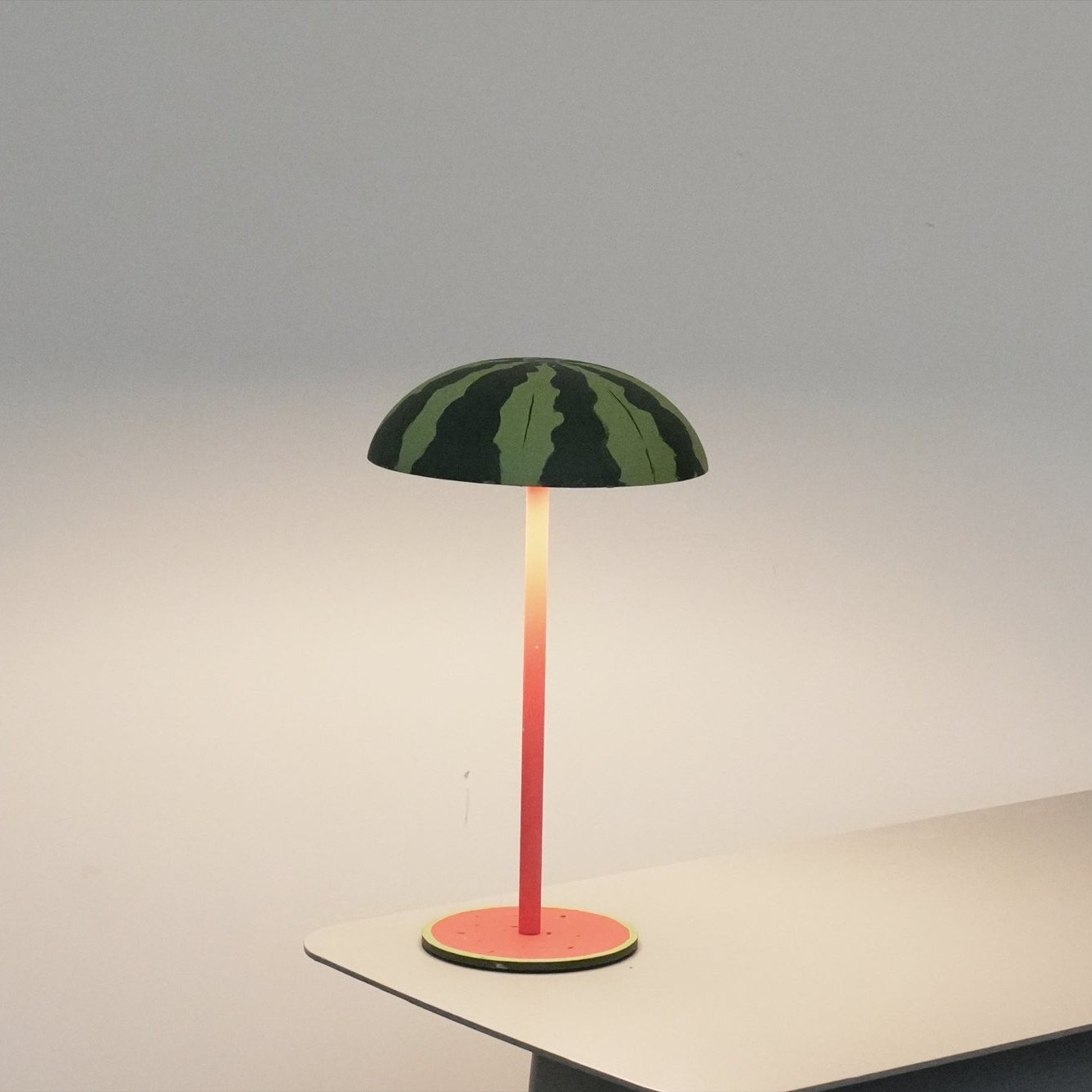 Fruit Series Relax-W Table Lamp